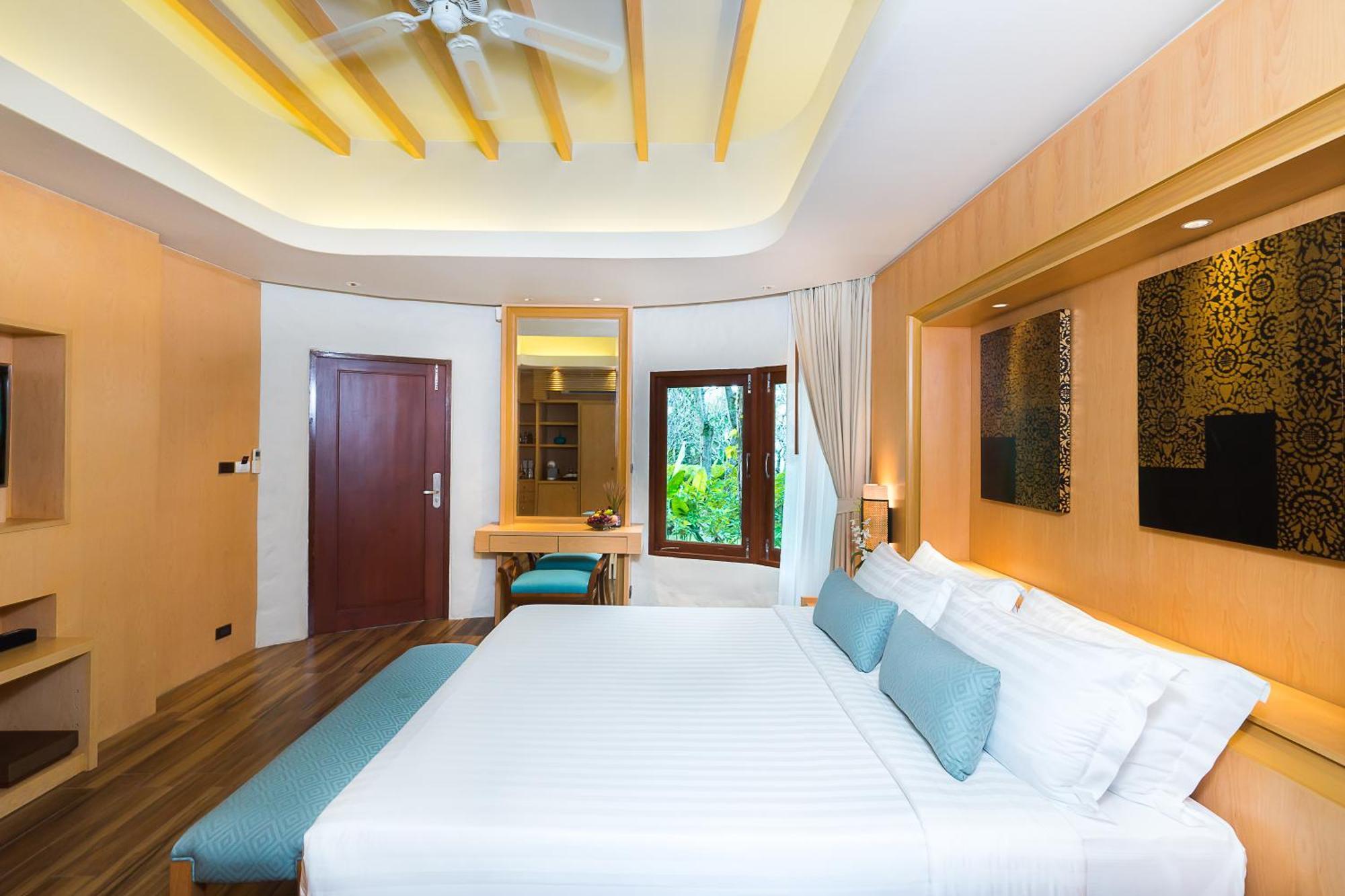 Sea Sun And - Sha Resort